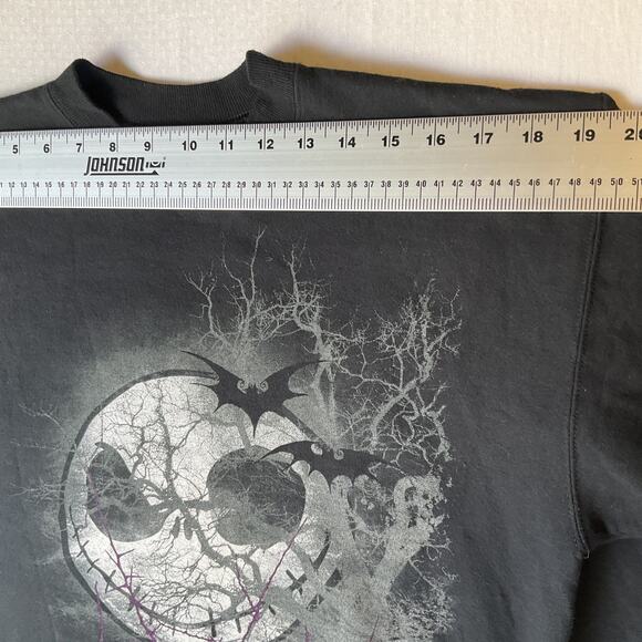 Hanes Men Sweatshirt S Black Graphic Print Fleece Nightmare Before Christmas - Picture 3 of 9